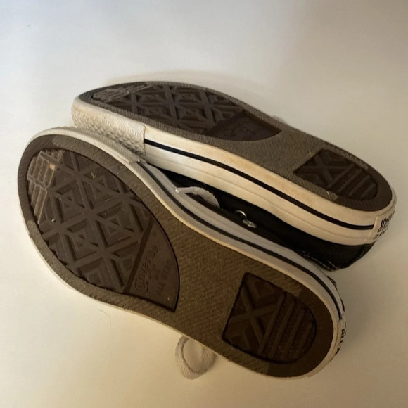 Converse Chuck Taylor All Star Lo Sneaker - Little Kid Black Youth Lace Up Shoes - Picture 9 of 11